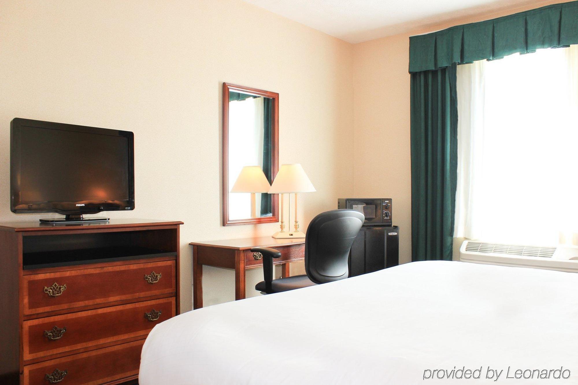 Holiday Inn Express Kilmarnock Экстерьер фото