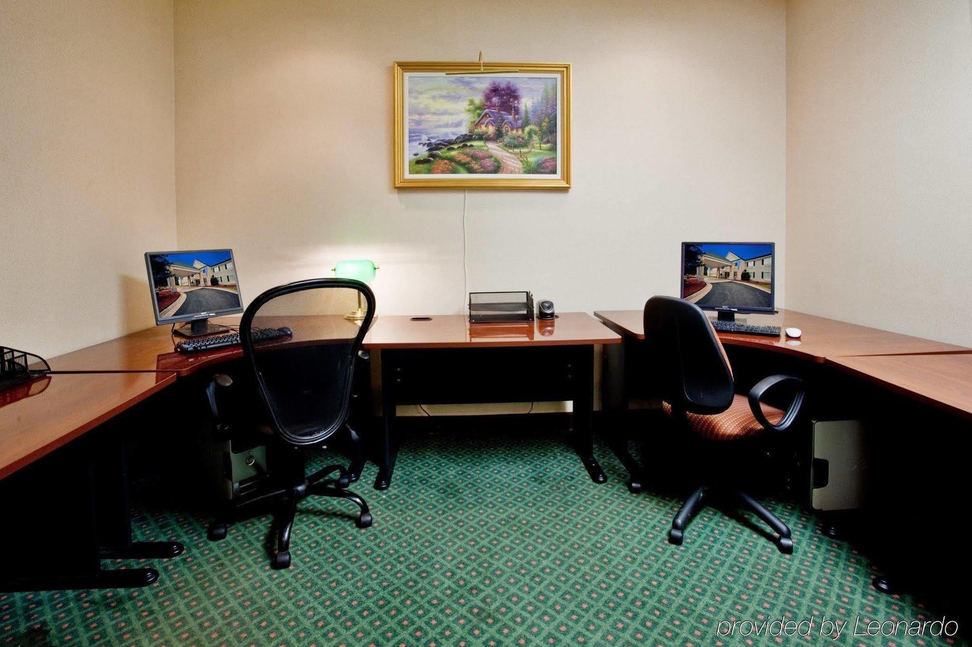 Holiday Inn Express Kilmarnock Удобства фото